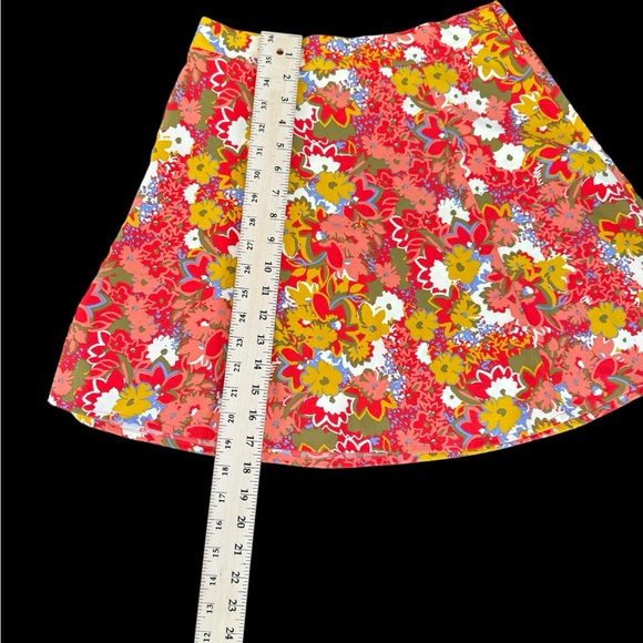 Loft Skirt - Picture 7 of 7